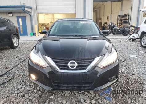 2016 Nissan Altima 2.5 из США, поврежденный, VIN 1N4AL3AP8GC256149